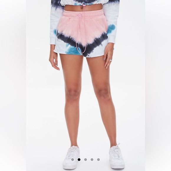 Forever 21 pink blue white tie dye crop top sweatshirt shorts matching set - Picture 6 of 16